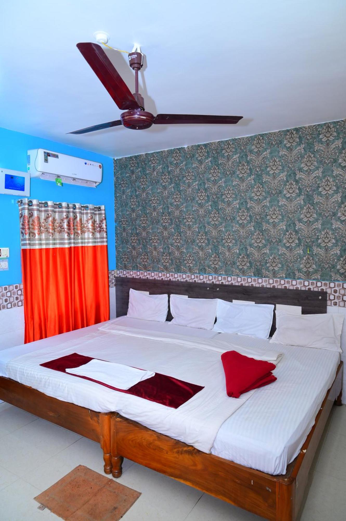 Mor Hotel Beach Heaven-স্বর্গদ্বার গোল্ডেন বিচ এবং মন্দিরের কাছে হোটেল বিচ হেভেন- Near Golden Beach & Temple Best Selling & Best Choice Of Travellers Puri Buitenkant foto