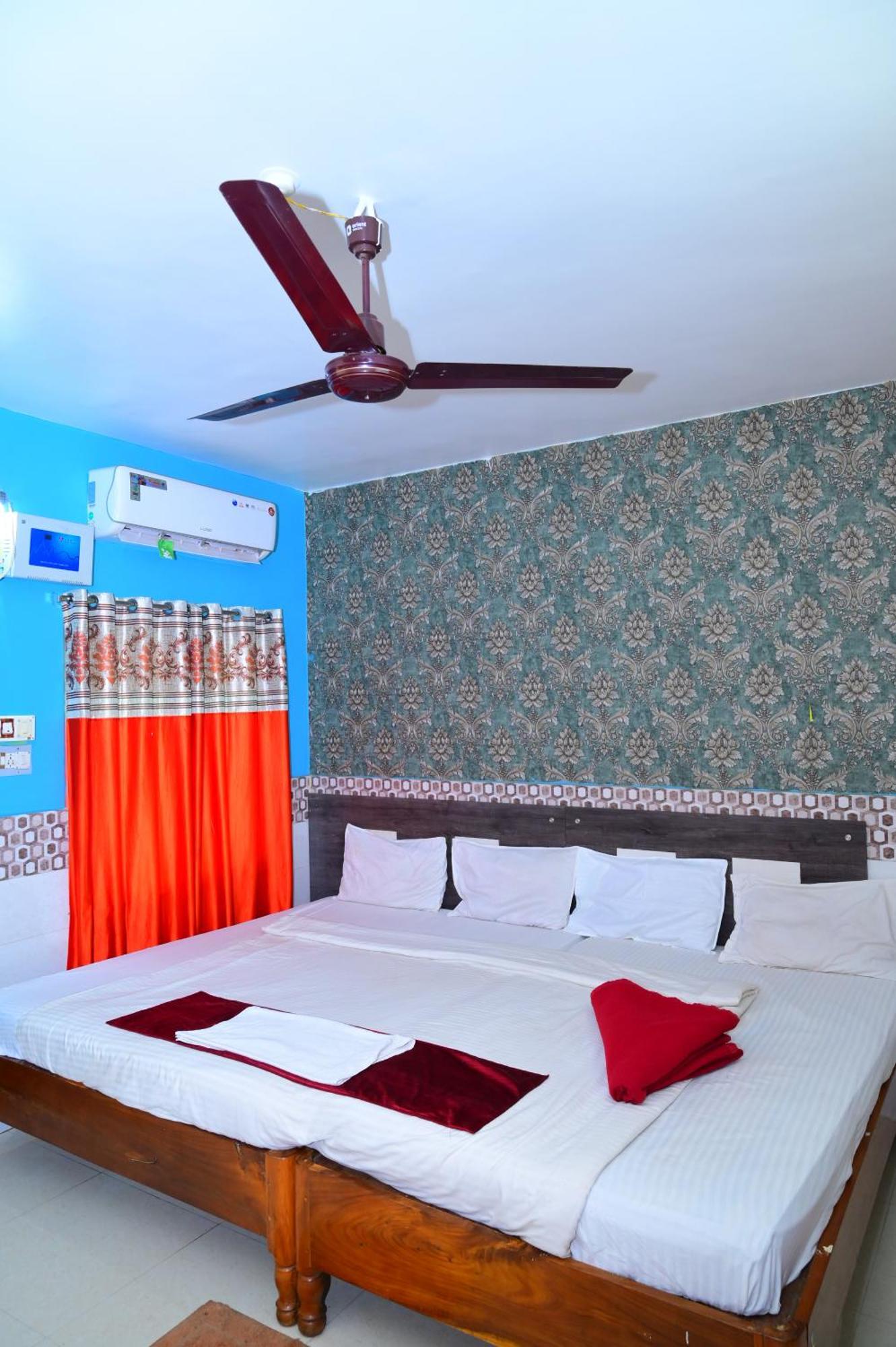 Mor Hotel Beach Heaven-স্বর্গদ্বার গোল্ডেন বিচ এবং মন্দিরের কাছে হোটেল বিচ হেভেন- Near Golden Beach & Temple Best Selling & Best Choice Of Travellers Puri Buitenkant foto